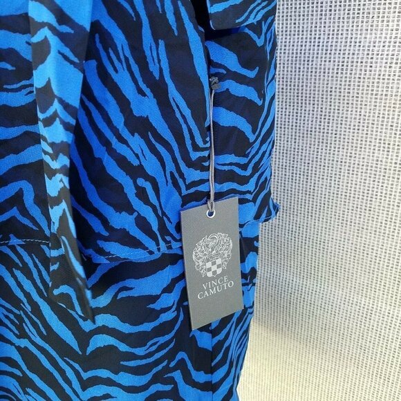 Vince Camuto Metro Blue Stripe Short Sleeve Blouse Women's. Size Medium. NWT - Picture 6 of 12